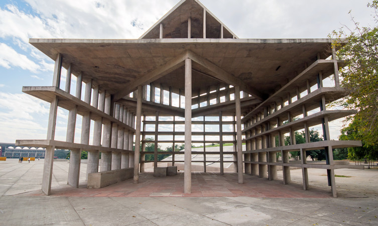 chandigarh-capitol-complex-img